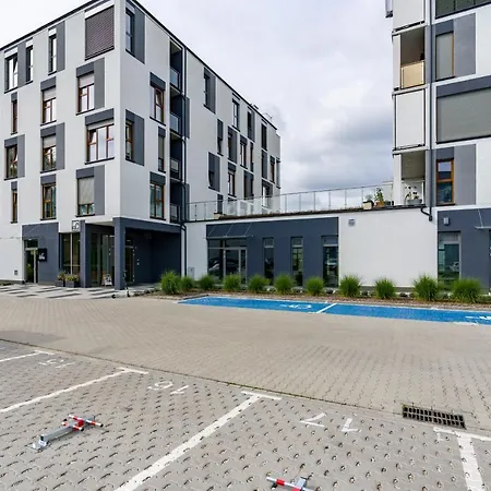 Warta By Renters Апартаменты *