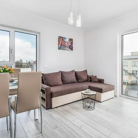 Warta By Renters Апартаменты *